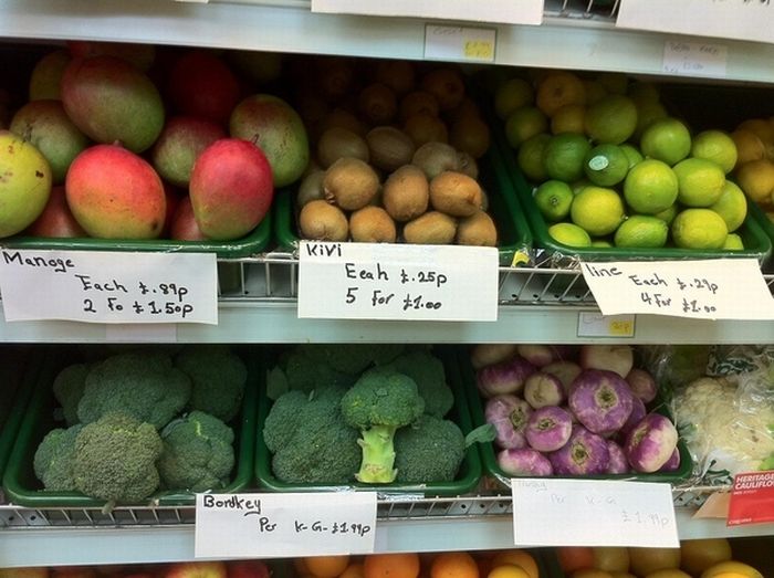 They Just Can't Spell Vegetable Names (5 pics)