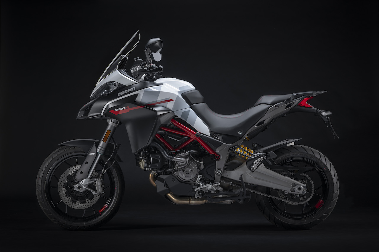 Au tour de la Ducati Multistrada 950 S d'avoir une
