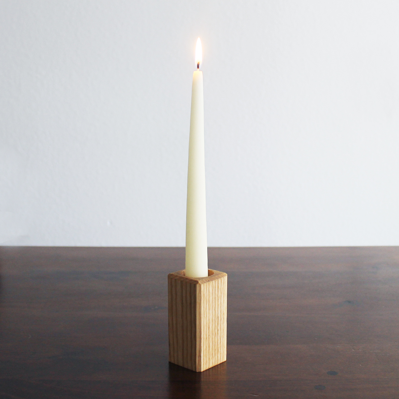 Dangers of Scented Candles and Healthy Alternatives