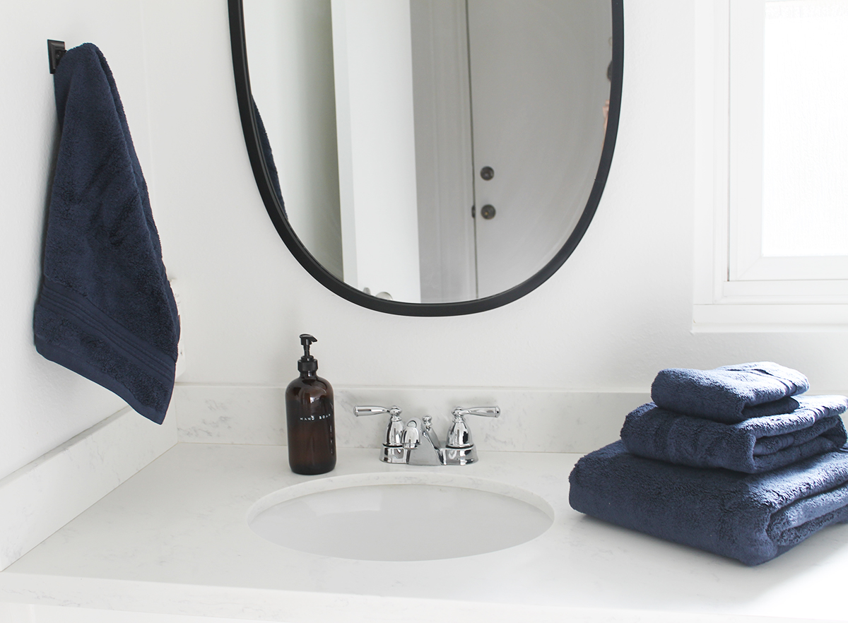 How to Prevent Unwanted Discoloration on Colored Towels