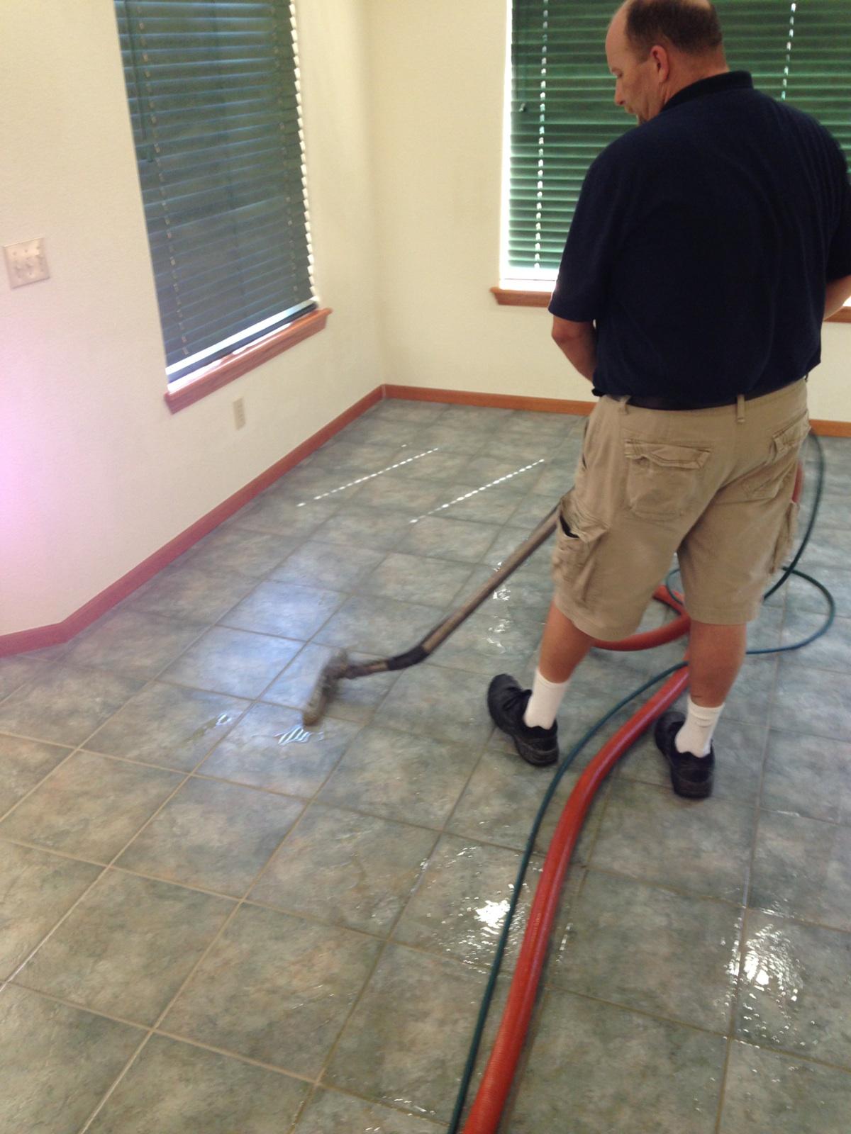 Eewwwww! Carpet Cleaning Victorville