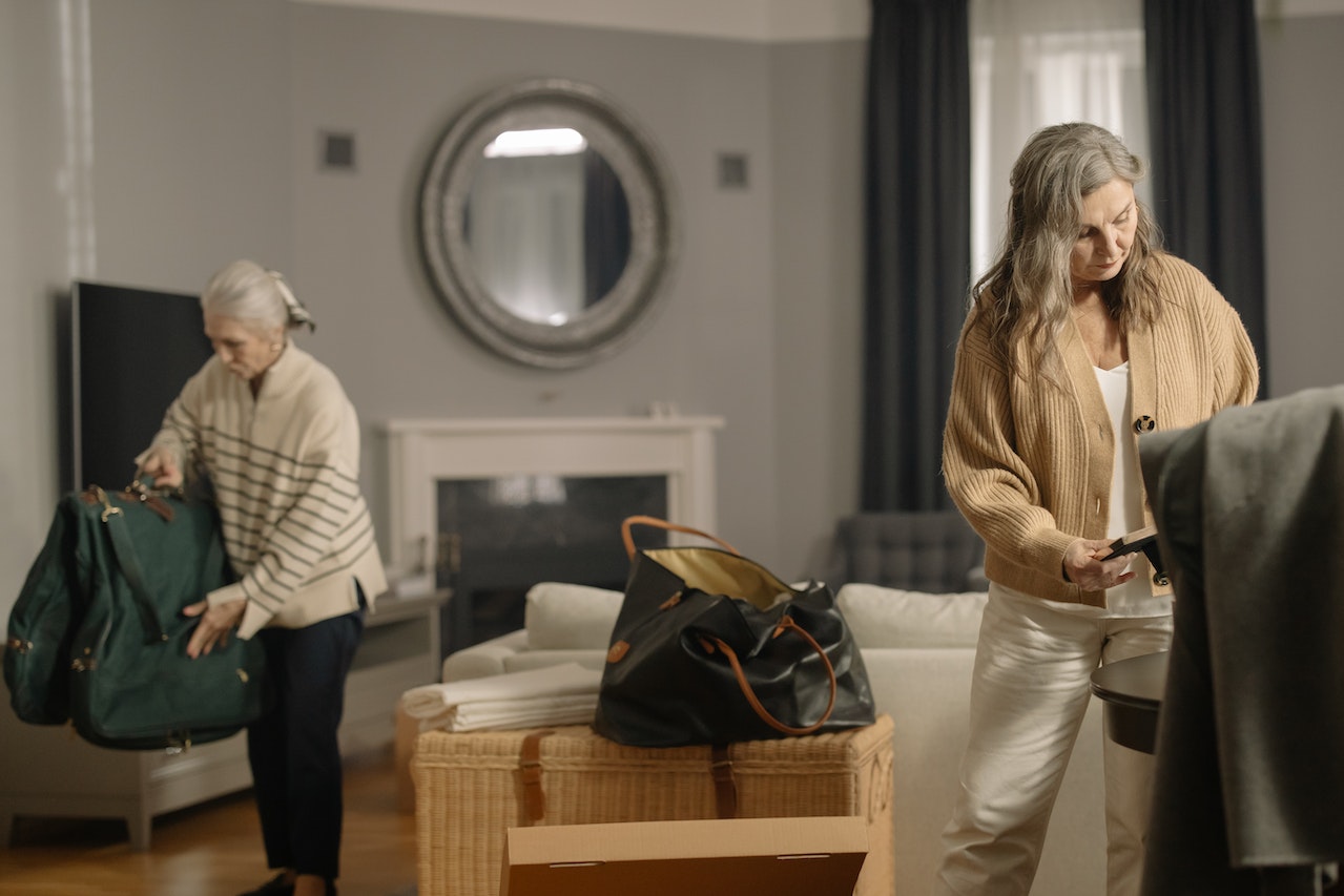 Moving Day Checklist for Seniors A Clear Path