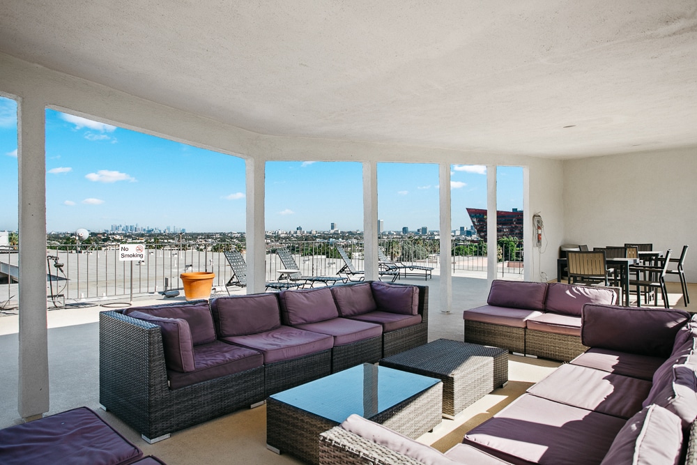 Renovated Condo In Prime West Hollywood