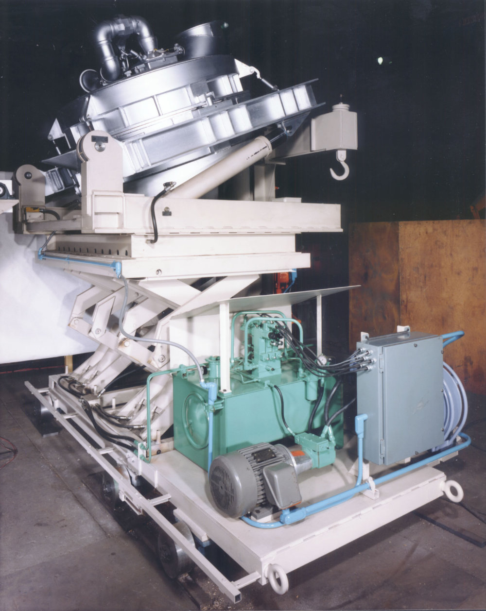 Crucible Cleaning & Handling ACME Machine Works, Inc.