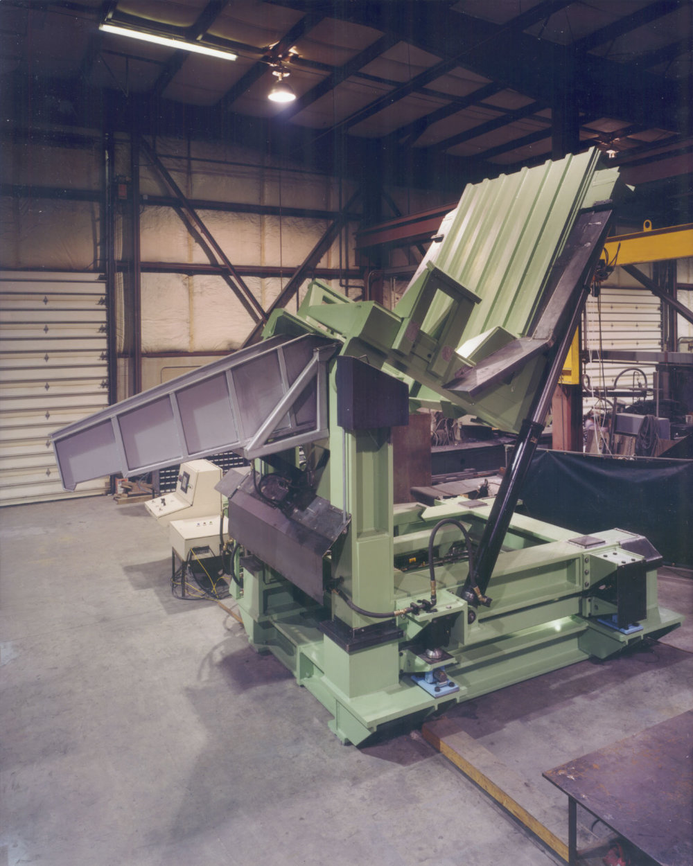 Crucible Cleaning & Handling ACME Machine Works, Inc.