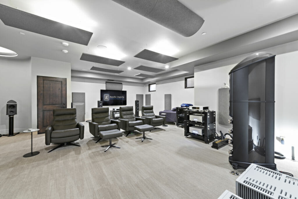 Creating 2 Channel Music Listening Room Acoustic Geometry