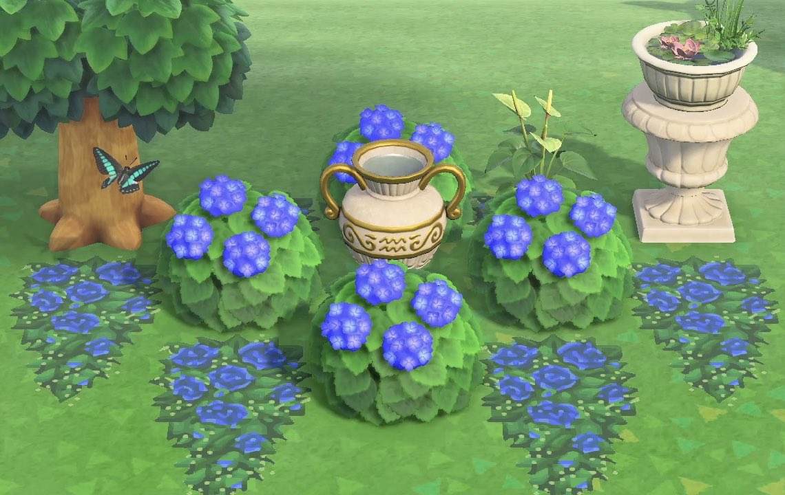 Blue Flowers Animal Crossing Pattern Gallery & Custom Designs