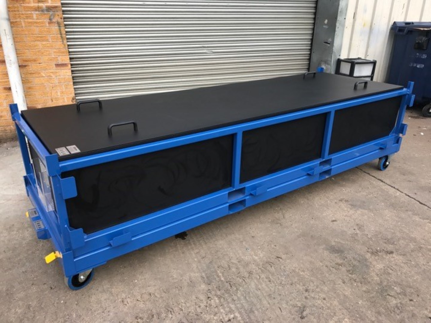 Large Tube Box (Anaconda Case) Acres Engineering