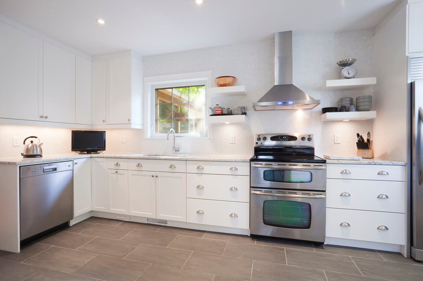 Kingston Kitchen Renovation All Canadian Renovations Ltd.