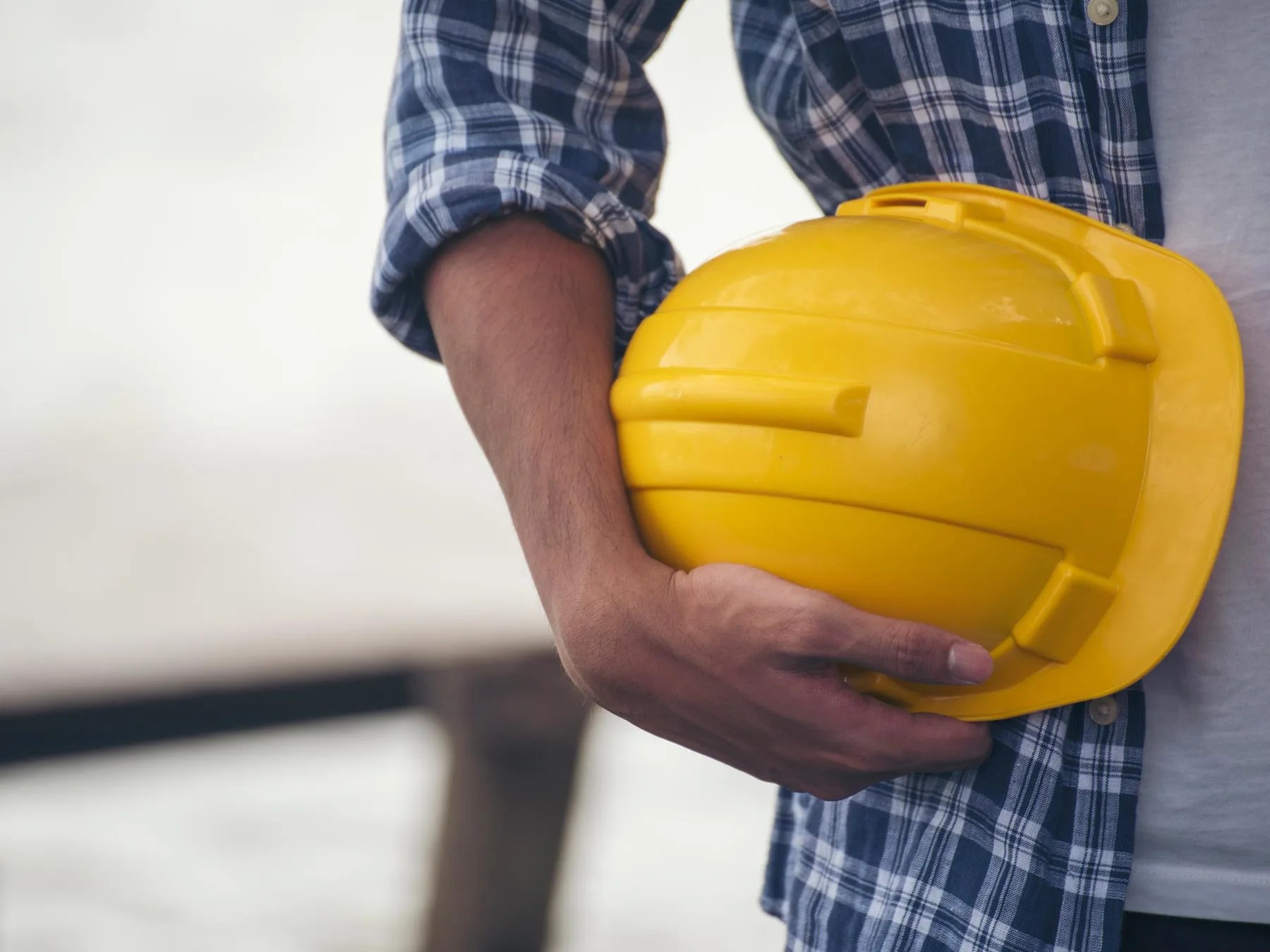 How To Wear a Hard Hat for Maximum Protection BigRentz