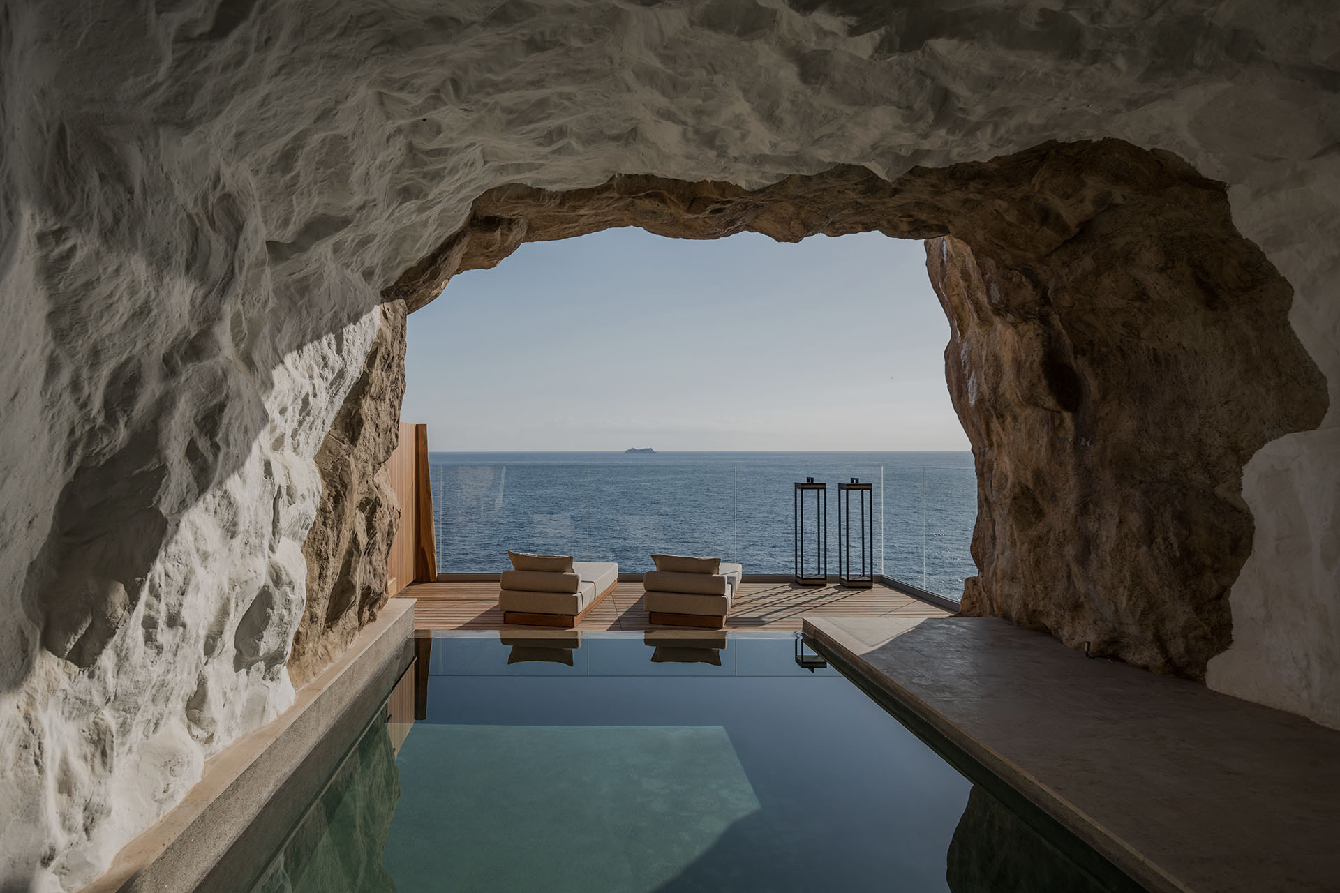Suite with Private Pool Crete Cave Suite Sea View with Private Pool