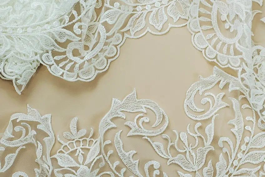 Color Ivory Using Ivory in Yo Creative Magazine