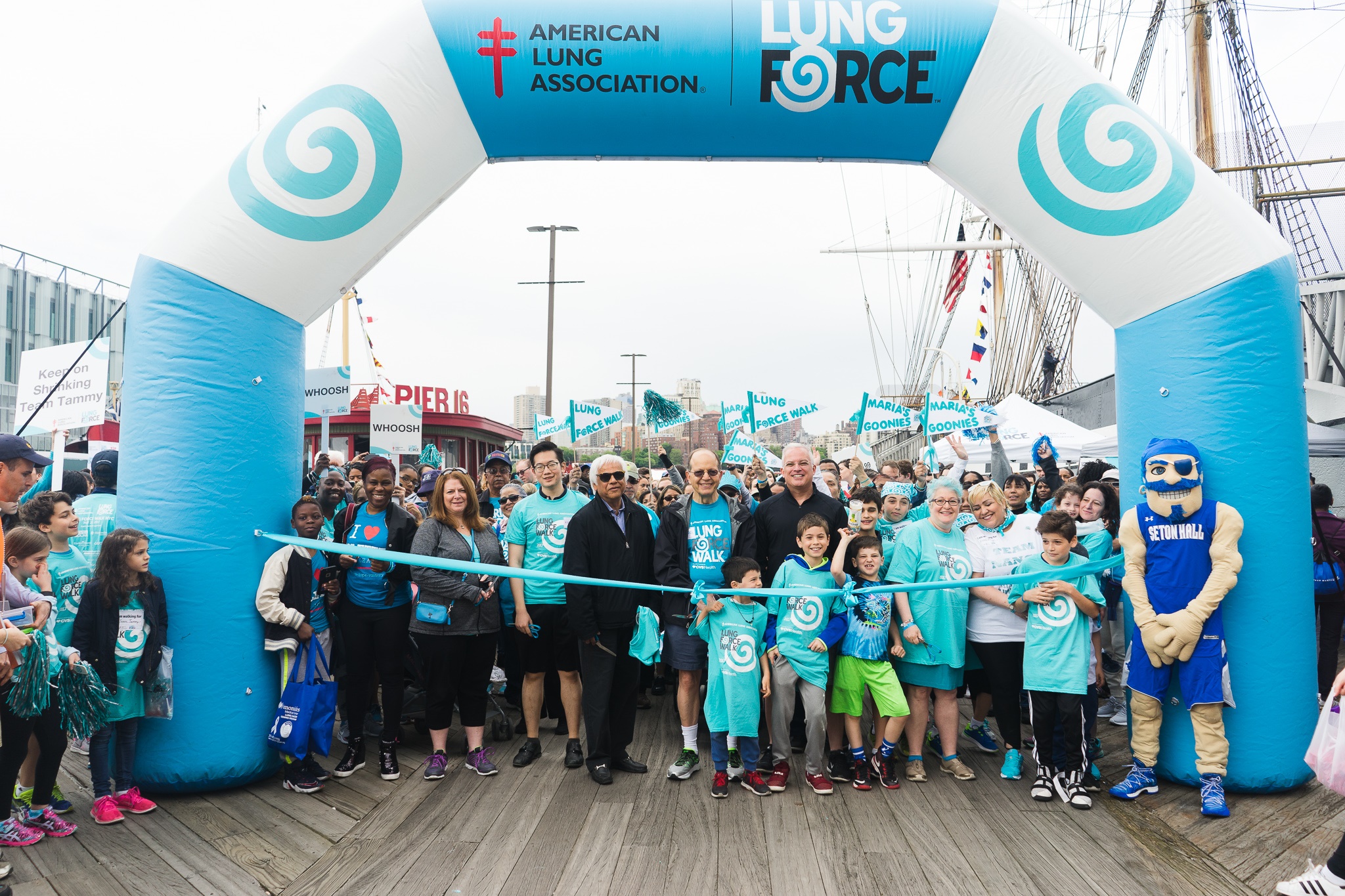 LUNG FORCE Walk New York City LUNG FORCE American Lung Association