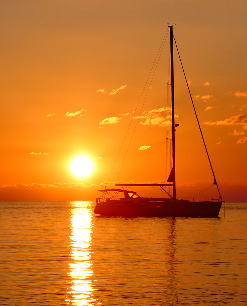 Sunset trip with Sailing Yacht Actionseaze Sailing Tours