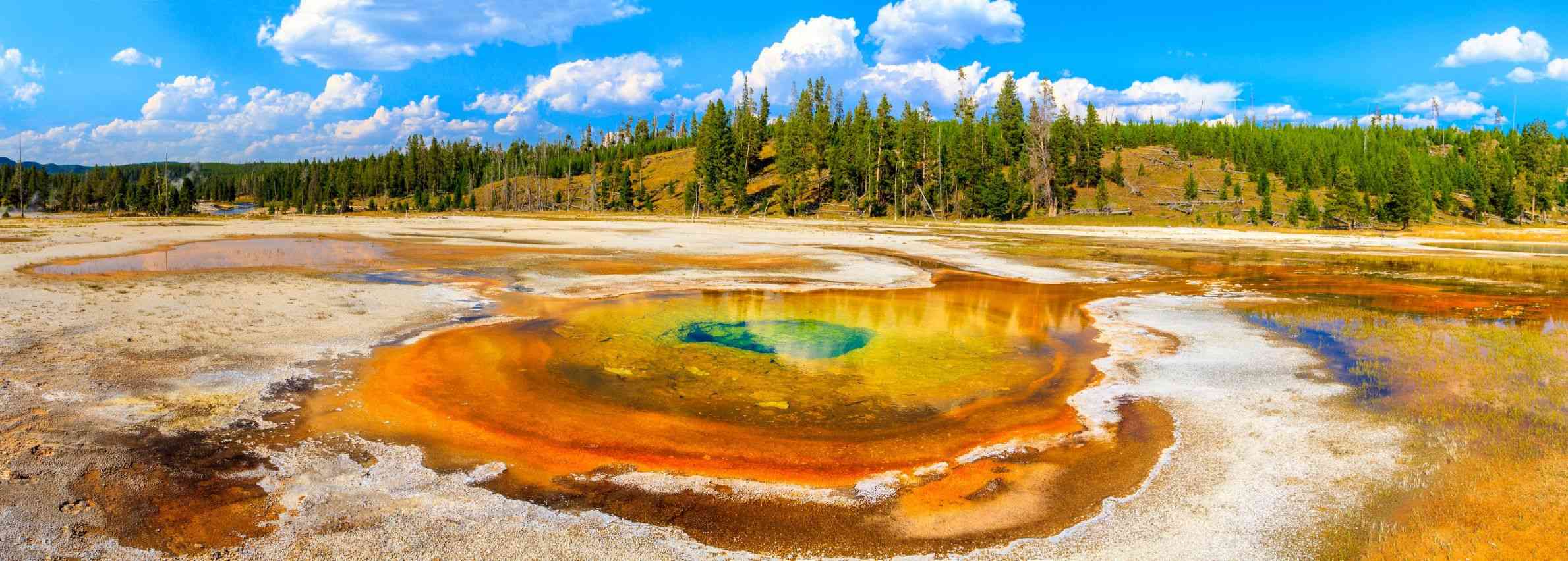 Yellowstone National Park SelfGuided Driving Tour