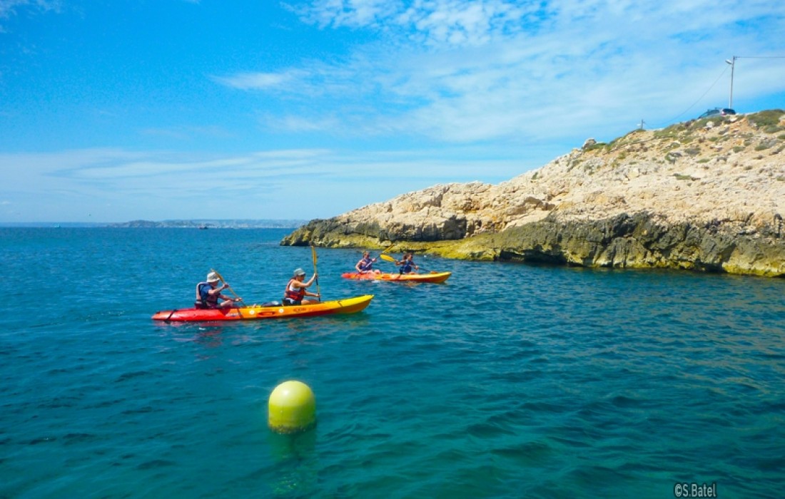 Sortie canoë kayak autour des îles de Marseille et dans