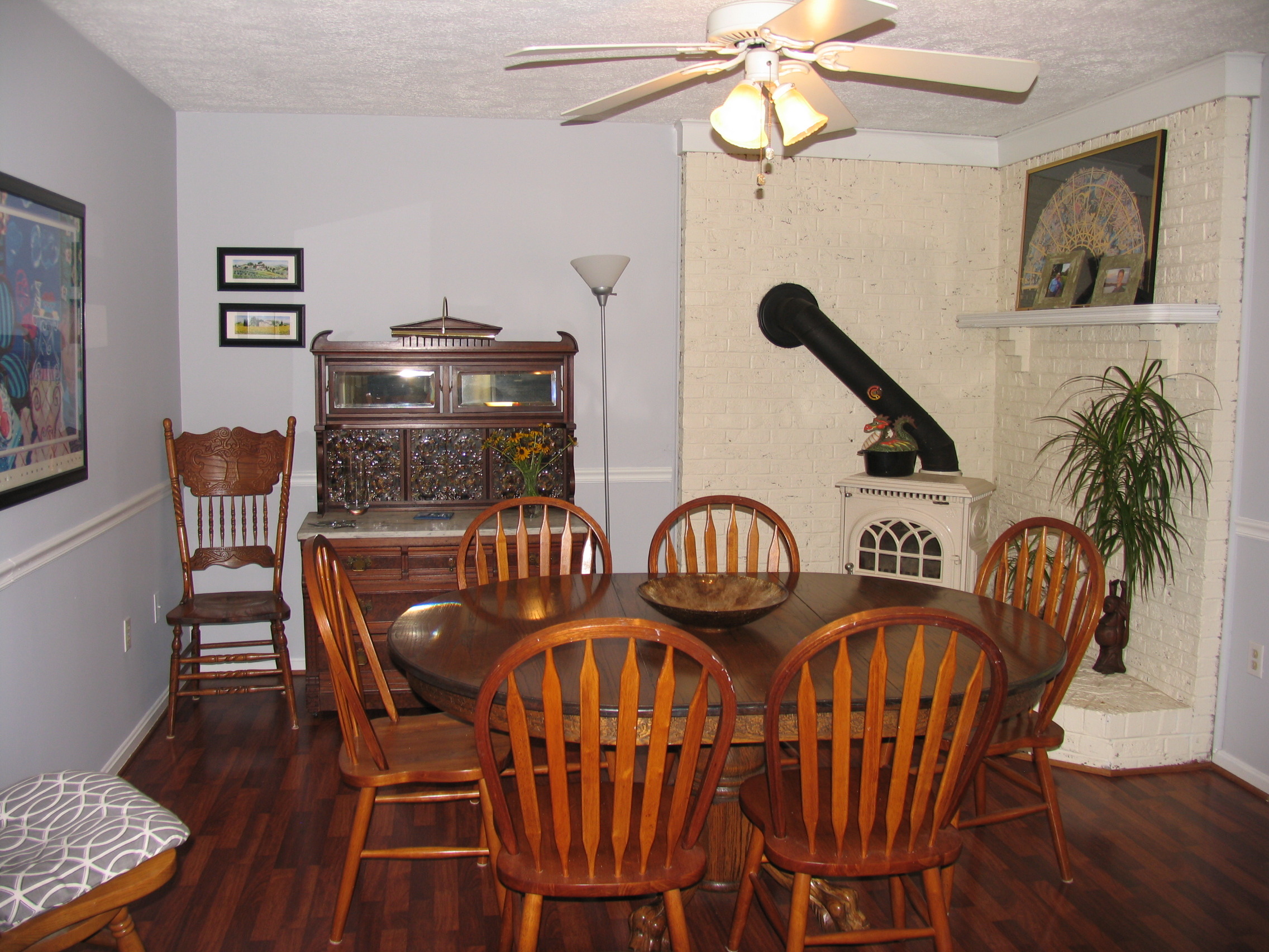 Private colonial for sale in Country Lakes, Mechanicsvi