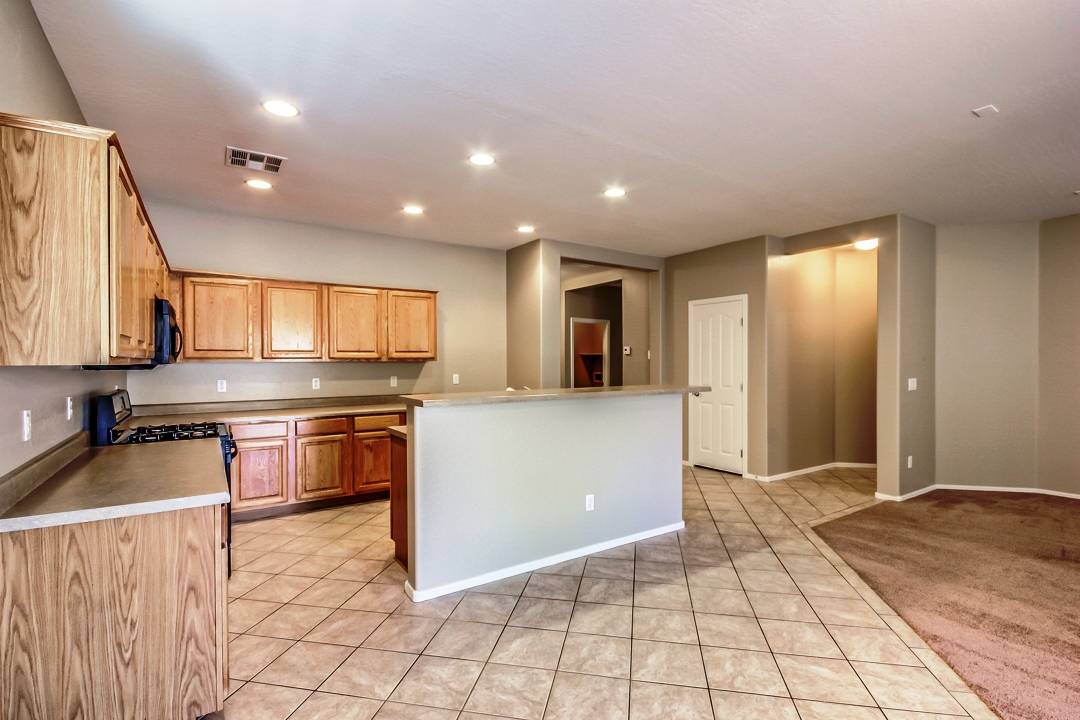 Gilbert AZ Real Estate 1464 E Azalea Dr The RyanWh