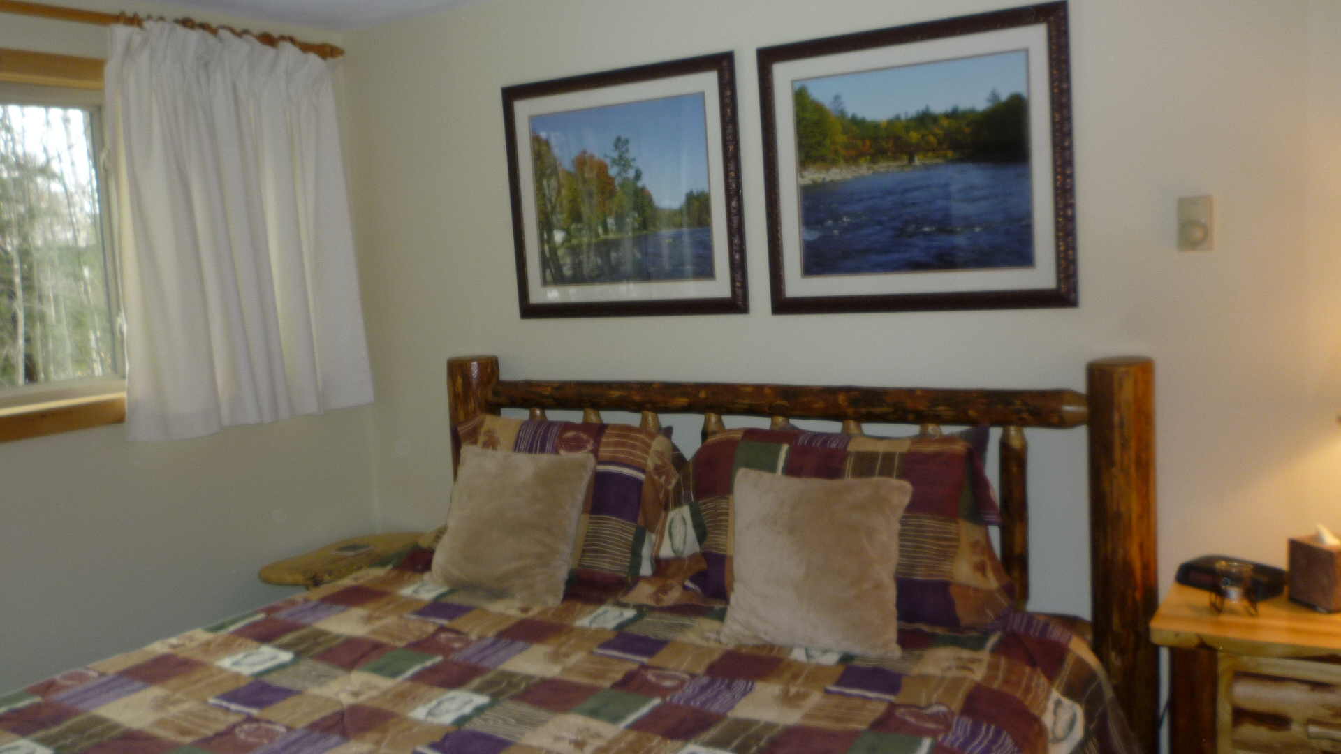 3 Bedroom Townhouse Pegwood Condominiums in Campton, NH = 112,500.