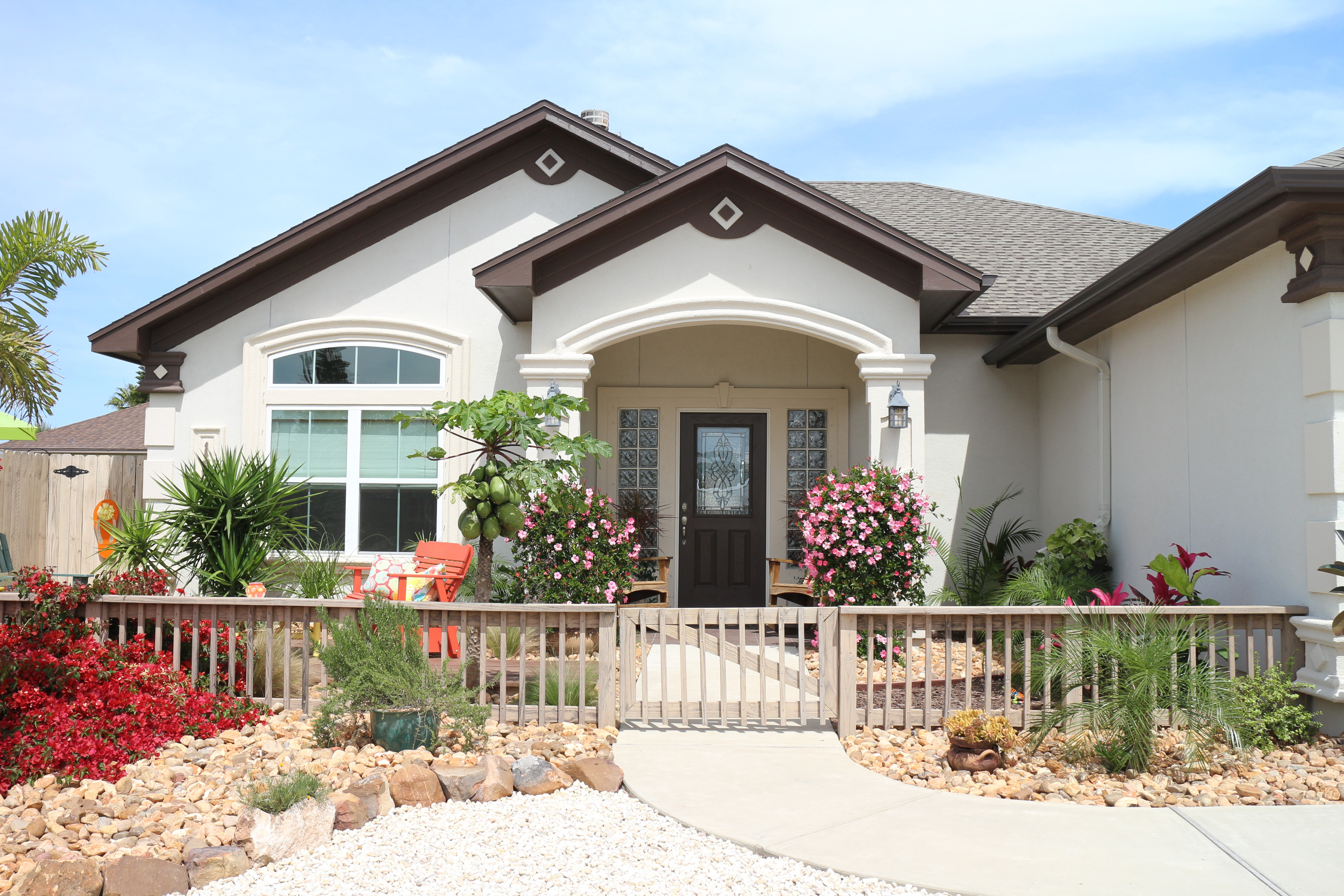 Just Sold 4/2/2 North Padre Island Home With A Pool In