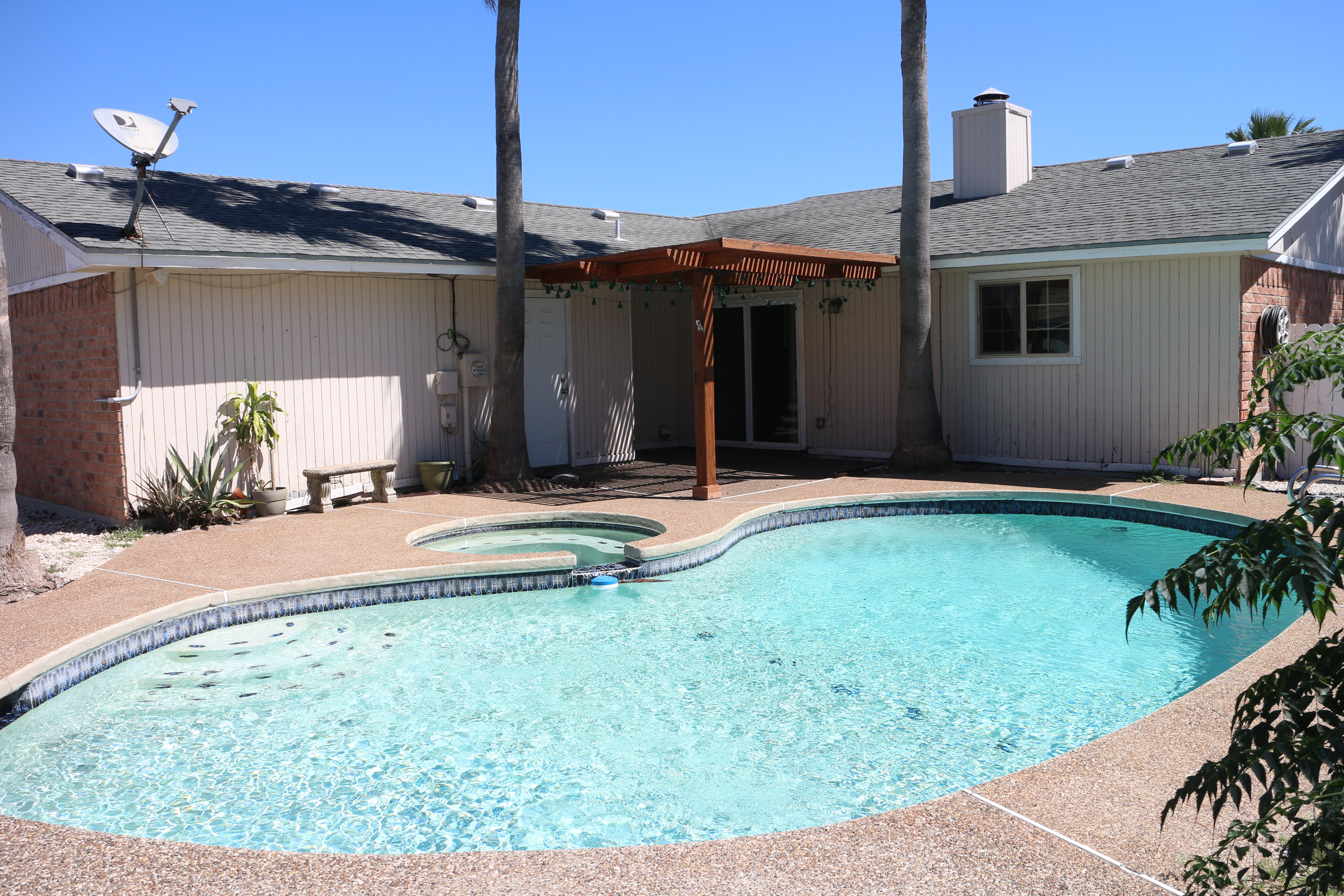 Coming Soon North Padre Island Home with a Pool Only 2