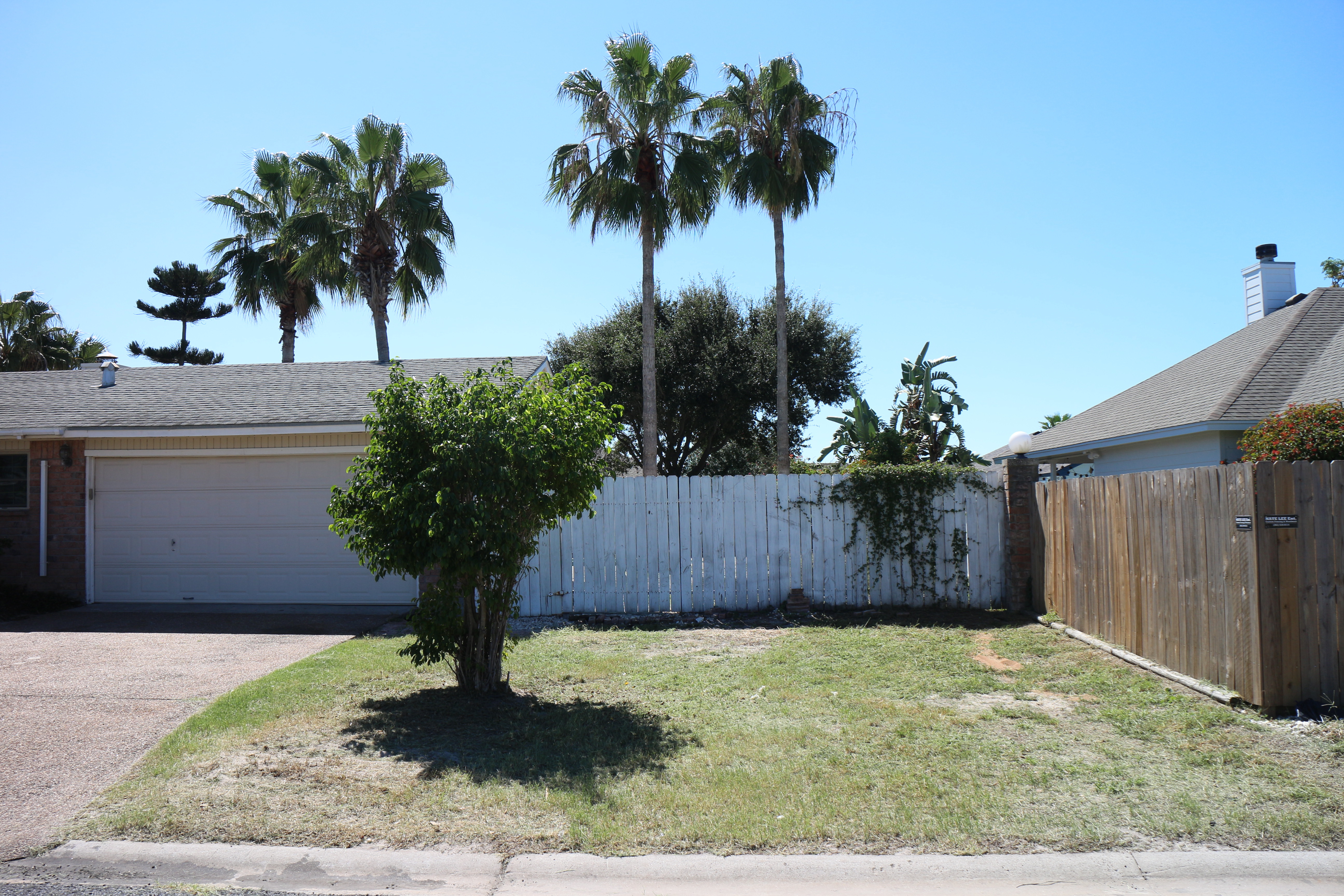 Coming Soon North Padre Island Home with a Pool Only 2