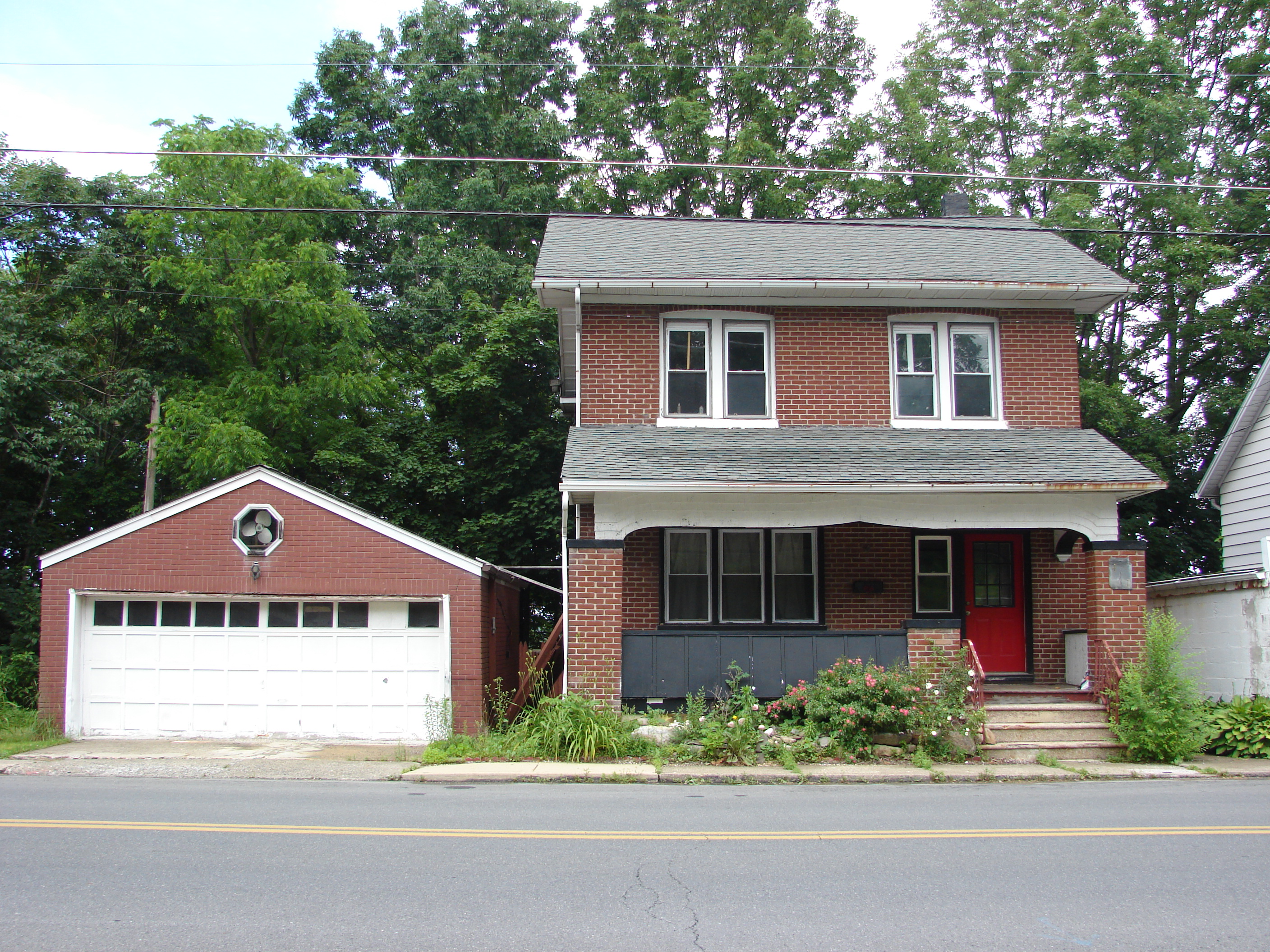 Just Sold! Brick Home in Bangor Area, Eastern PA