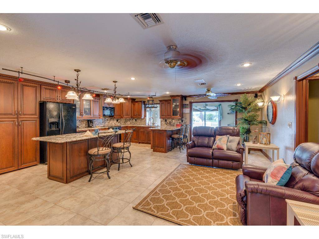 Cape Coral Florida Pool Home For Sale 225,000