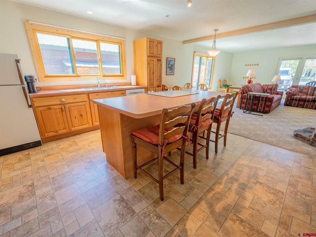 Sold it in Crested Butte 730 Belleview 3