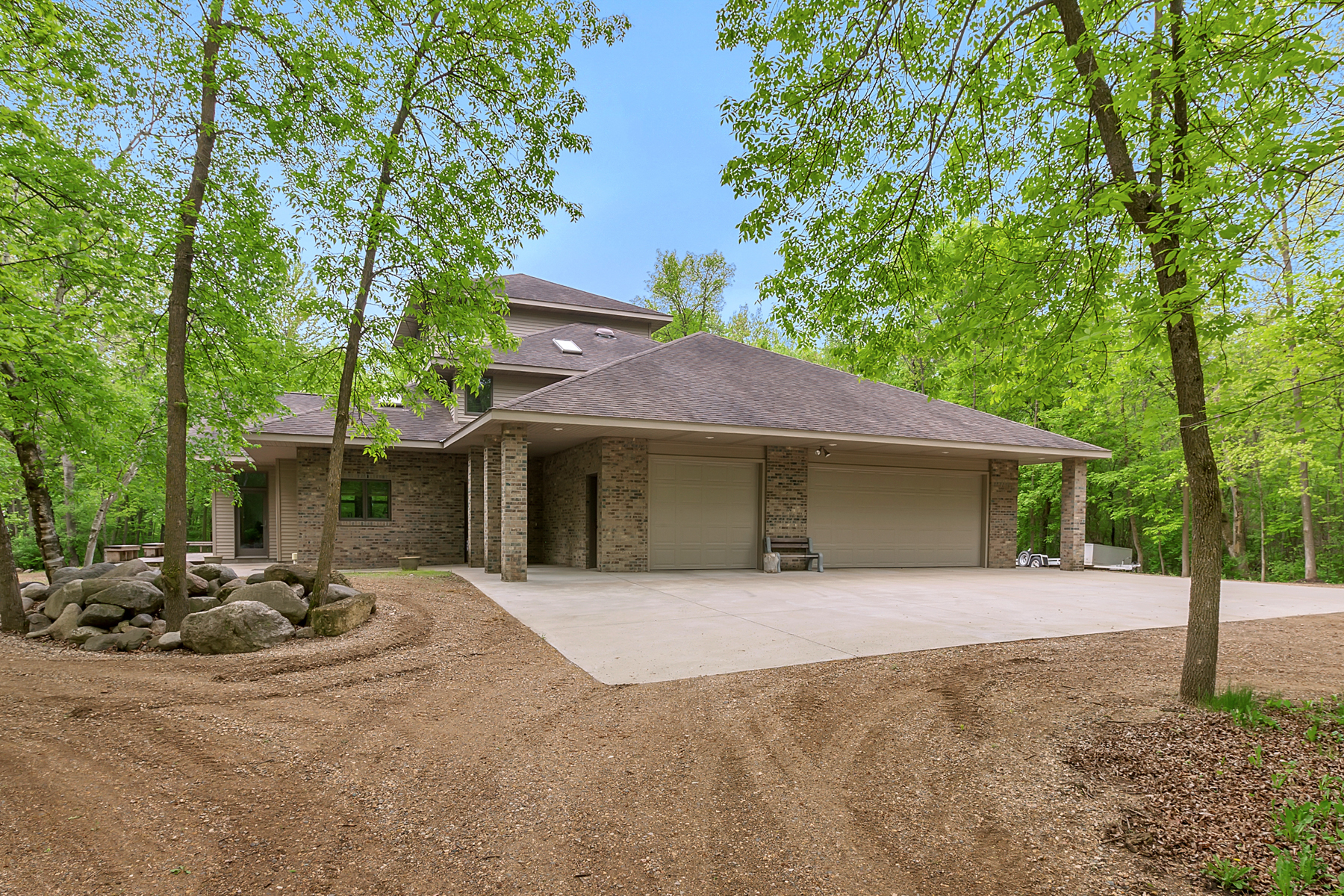 Re/Max Results Stunning Paynesville Lake Home