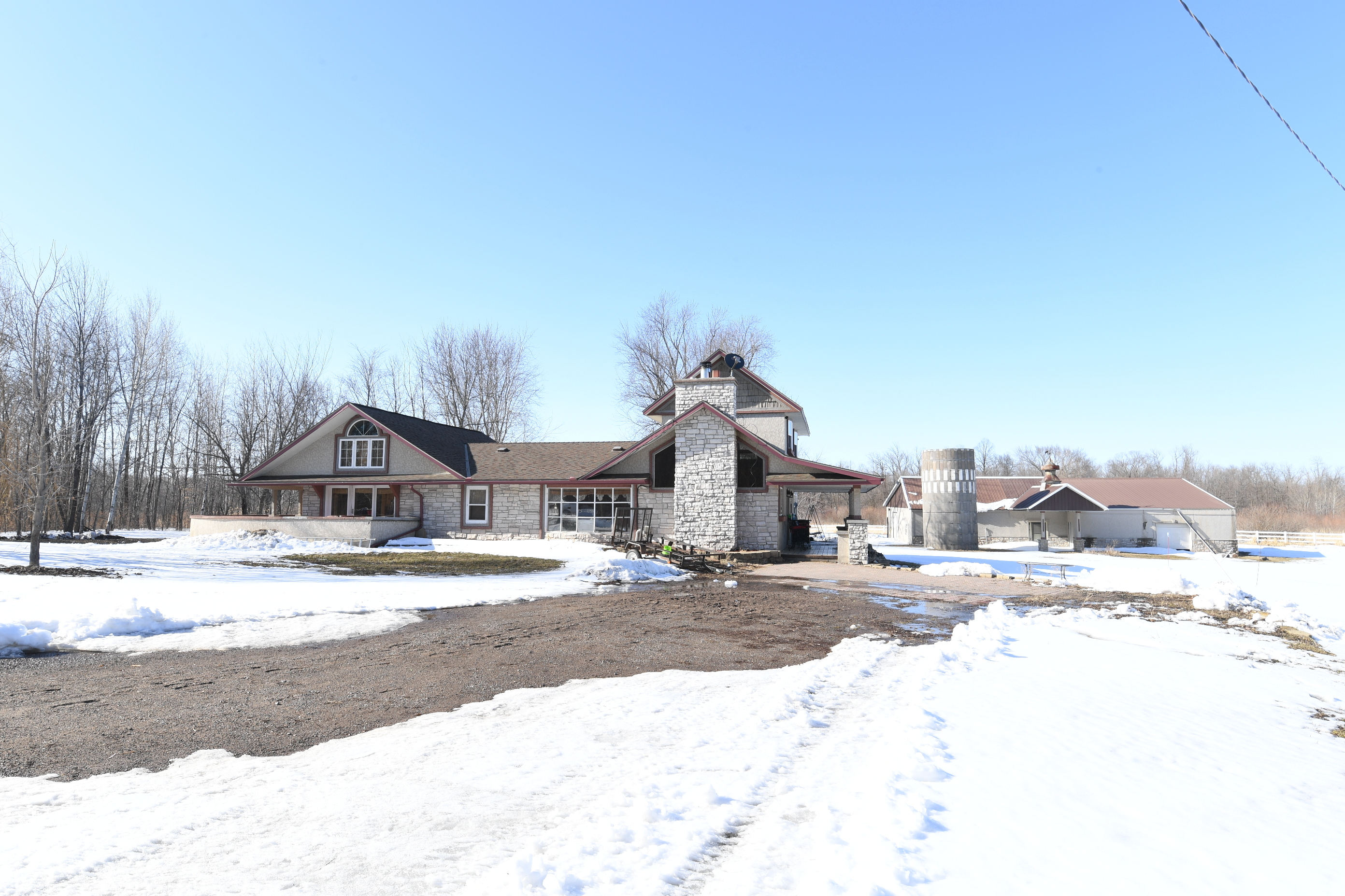 Re/Max Results 4BR/2BA Foley Home on 40 Acres