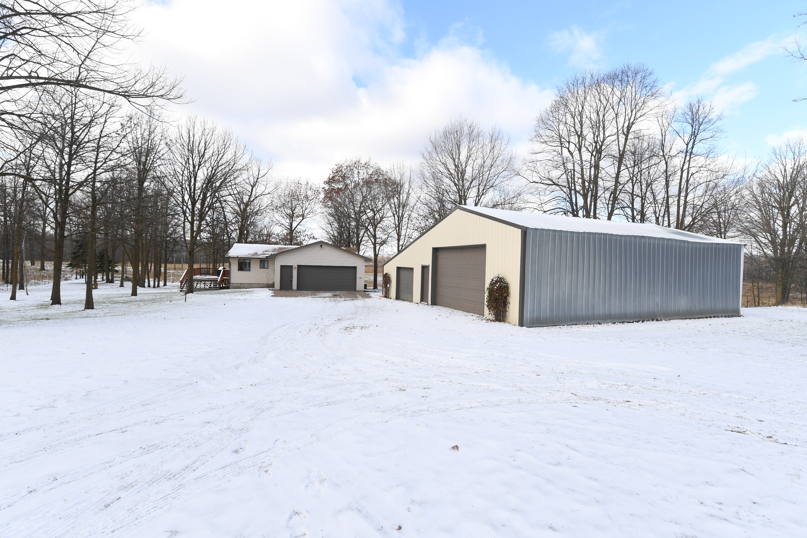 Re/Max Results 2BR/2BA Ogilvie Home on 80 Acres