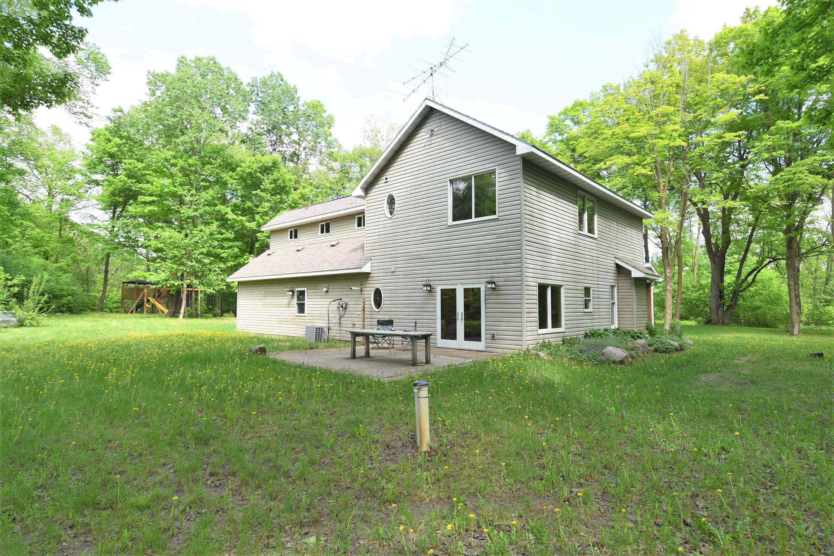 Re/Max Results Taylor Falls Home on 20 Acres