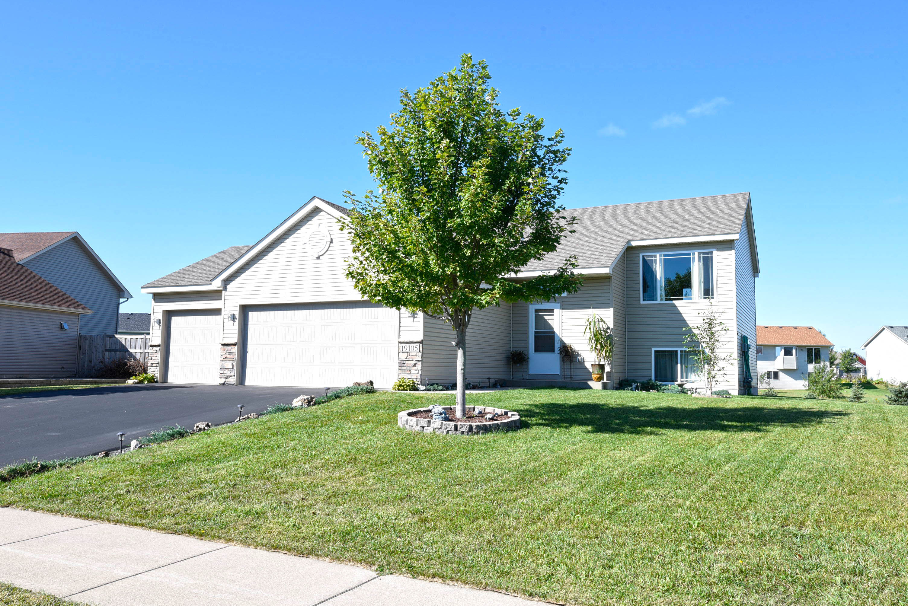 Re/Max Results 3 BR/2BA Home For Sale in Big Lake!