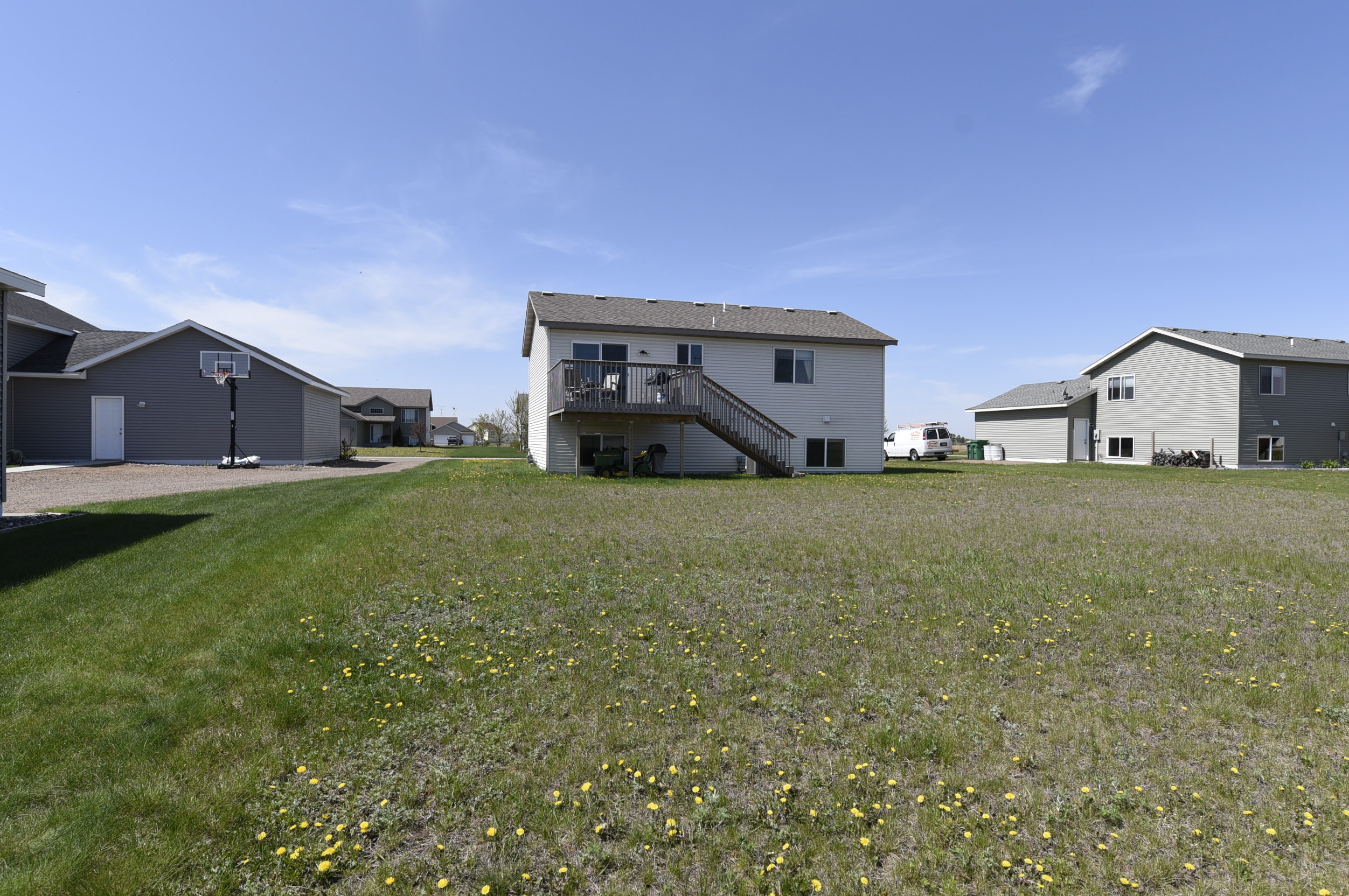 Re/Max Results Rice MN Home for Sale on Large Lot!