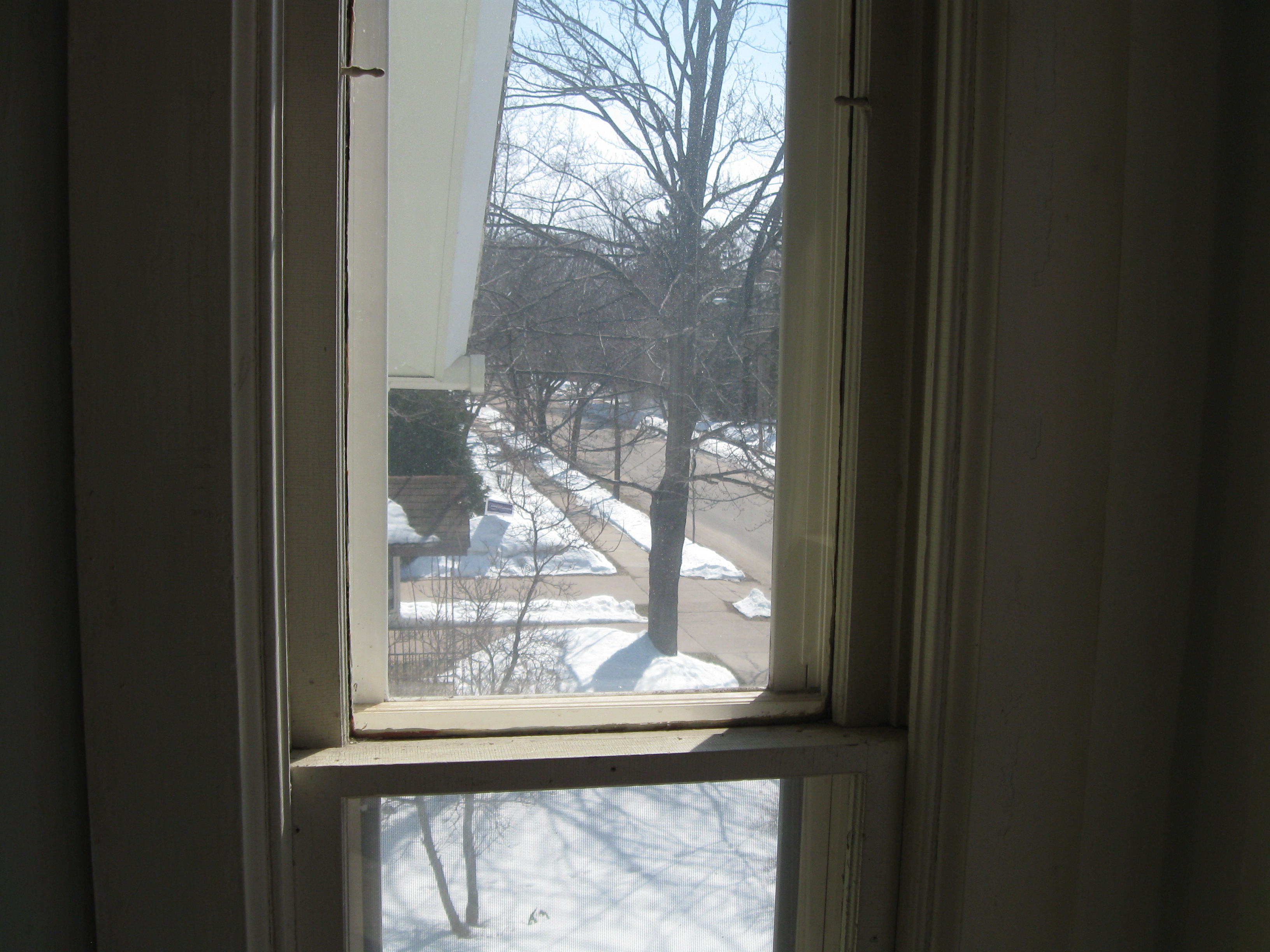 449 Upper Duplex with a Great View near UWSP Belts Do