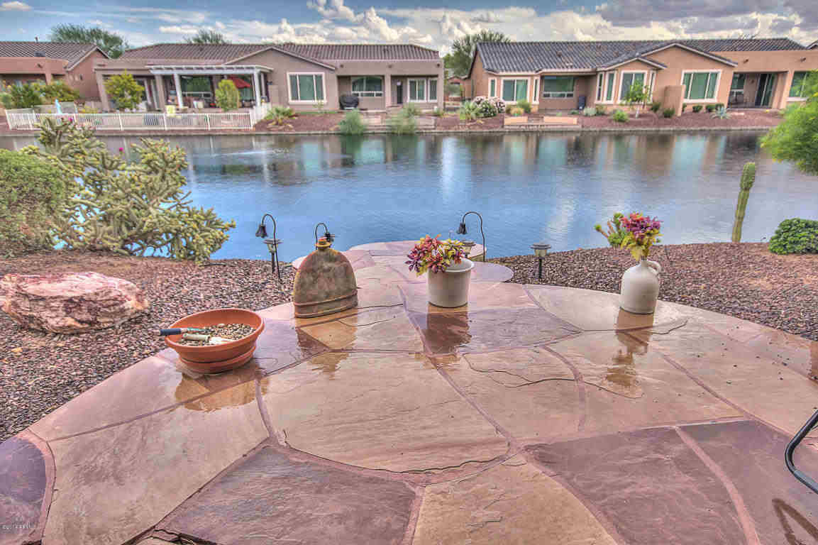 Maricopa Waterfront Home for Sale in the 55+ Guard Gate