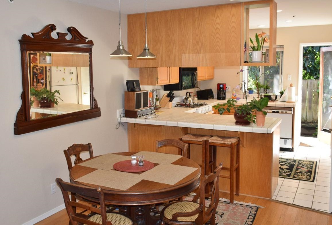 Open House Quaint Napa Condo 3/26/16 100 330