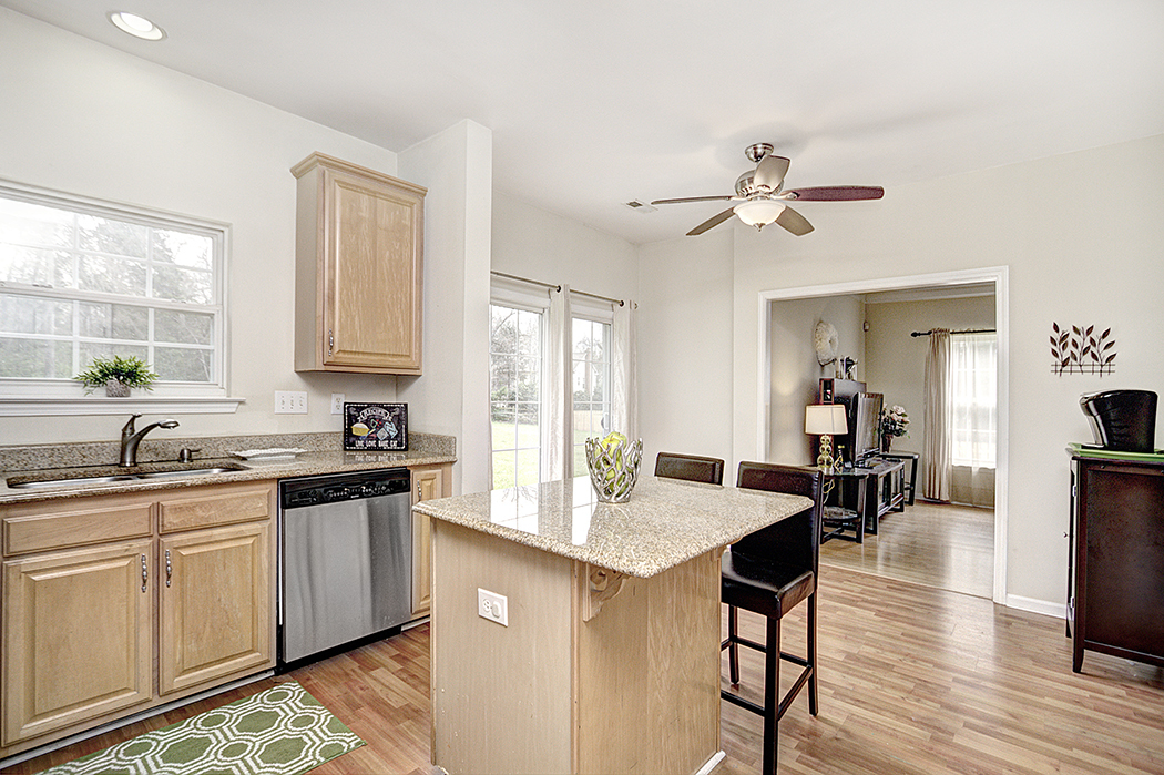 JUST LISTED in Cedar Run (Steele Creek, Charlotte, NC)