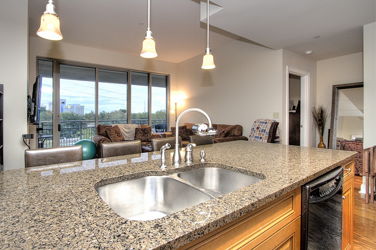 Dilworth Condo for RENT Royal Court