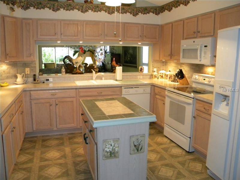 Home For Sale In Heritage Springs, Tampa Bay FL 55plus