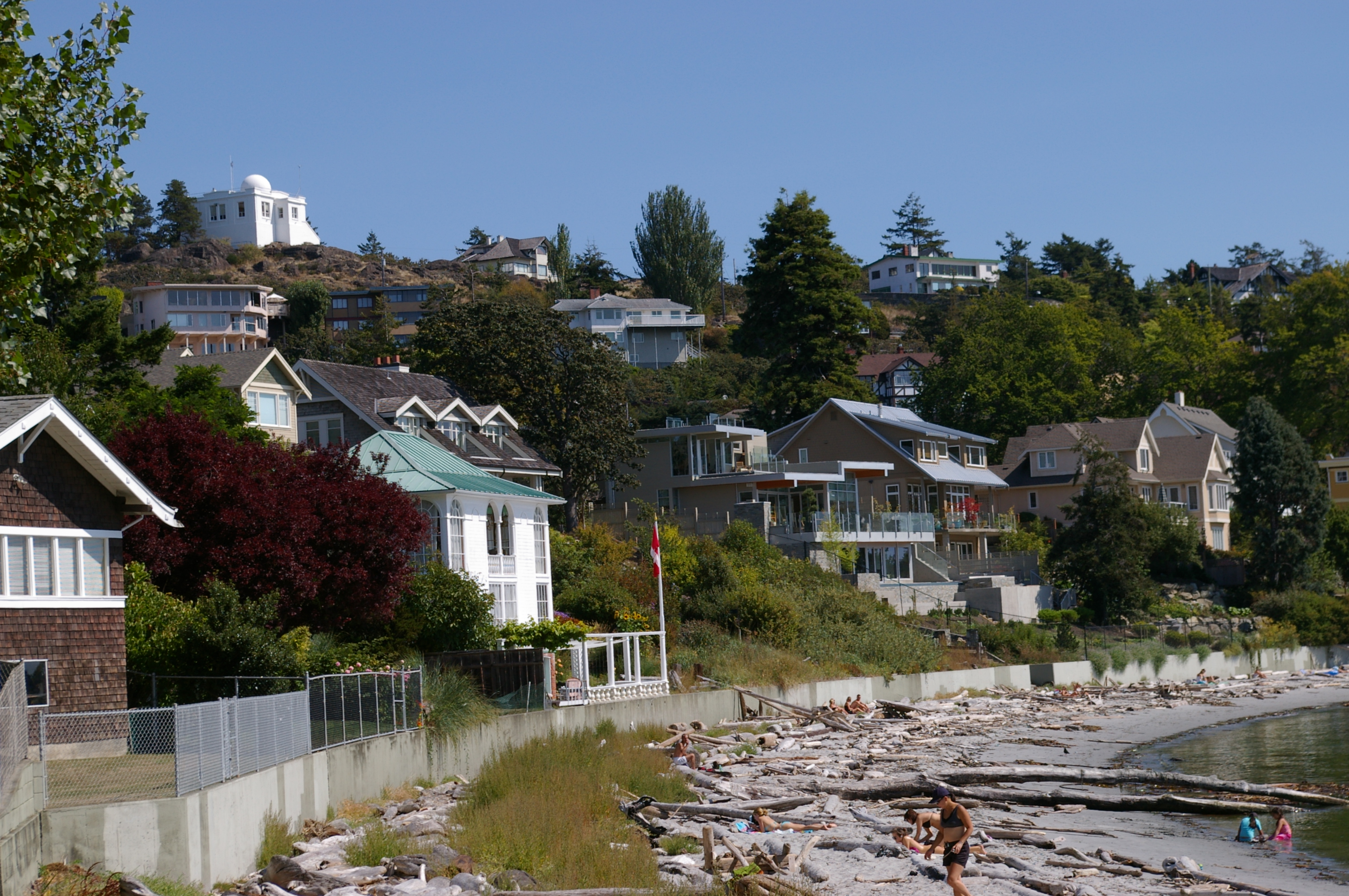 OAK BAY REAL ESTATE IS SIZZLINGMarket Update