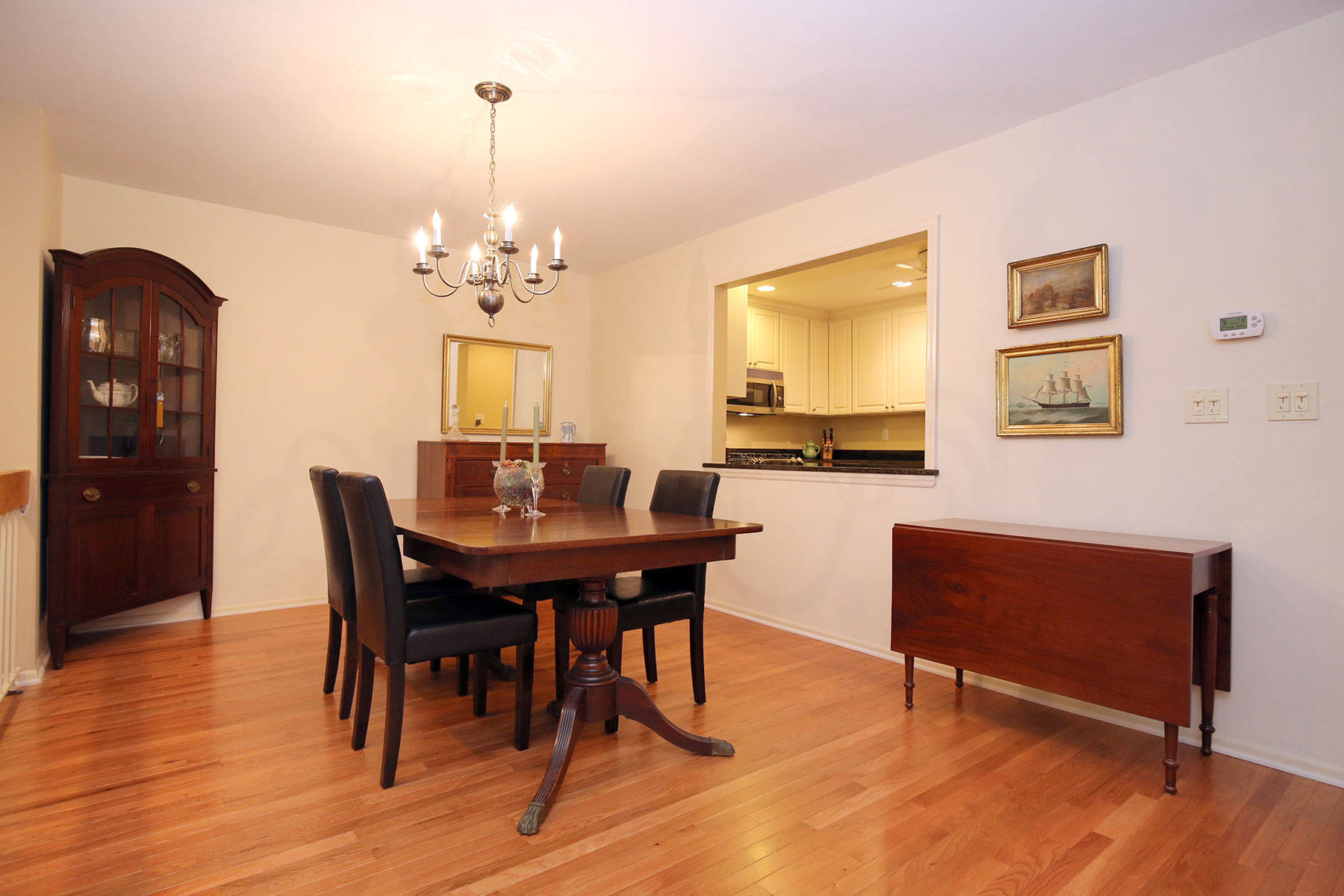 New Listing in Sutton Woods, Chatham NJ Condo for Sal