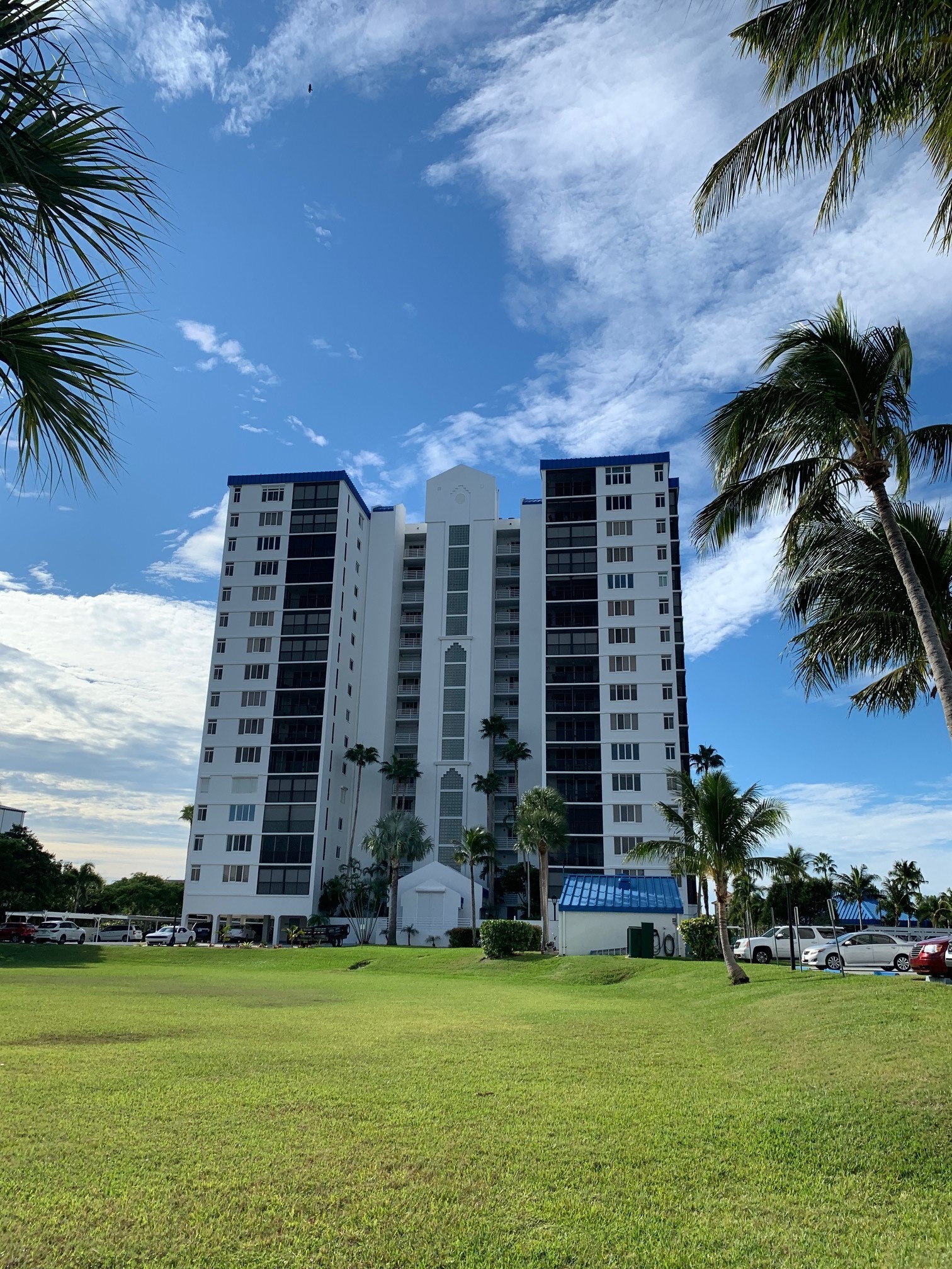 Waterfront condo with Gulf access, Naples FL