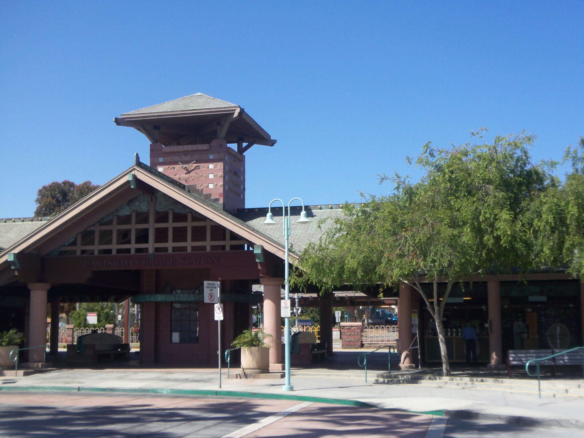 Amtrak’s Pacific Surfliner Now Stops in Carlsbad