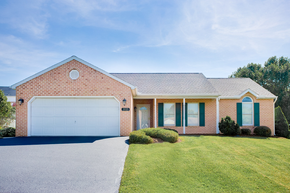 Renewed Ranch 3525 Apollo Avenue, Harrisburg