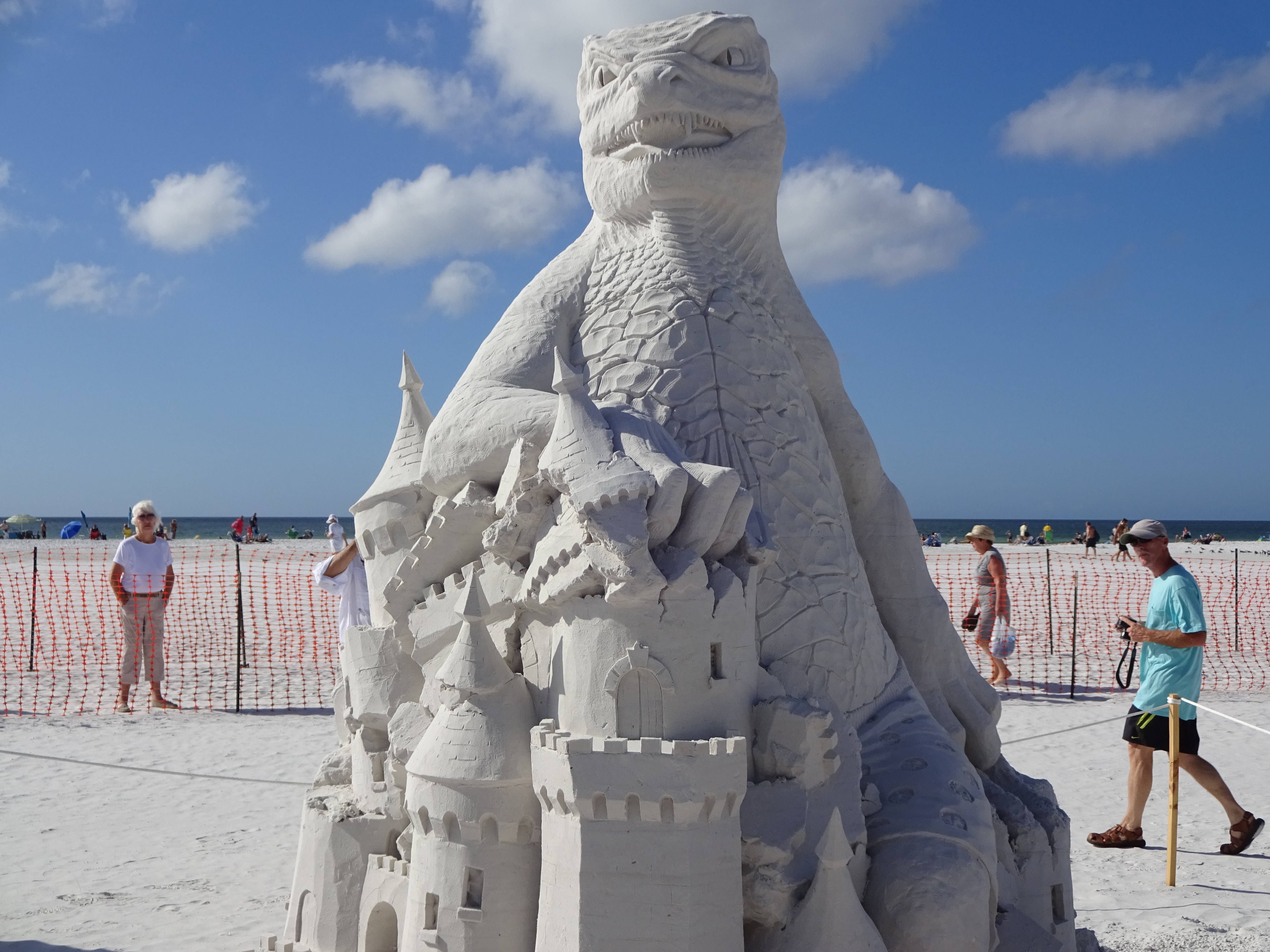 Siesta Key Crystal Classic Sand Sculpting 2015