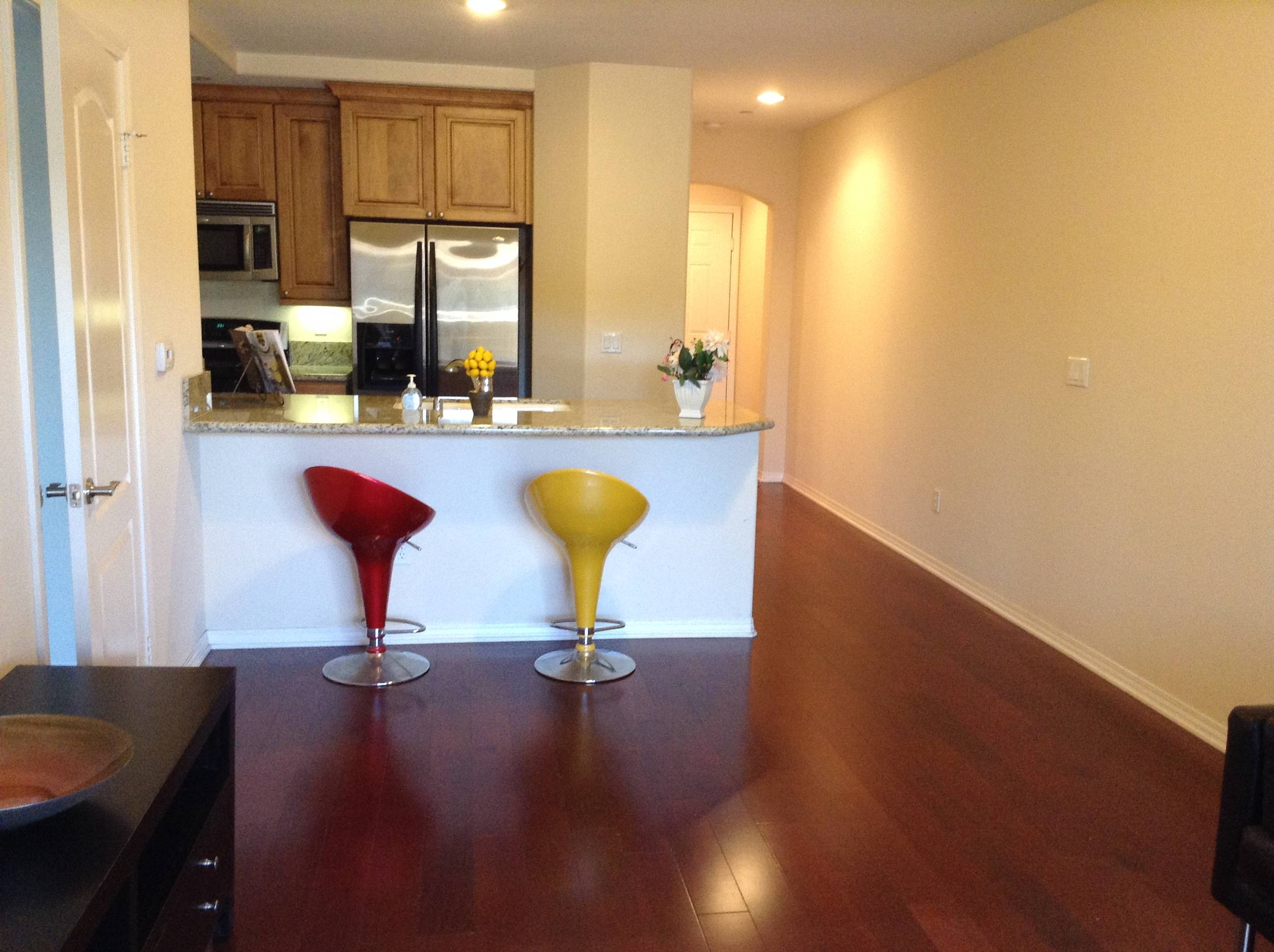 2 Bd Condo For Sale at Breakwater Village Redondo Beach