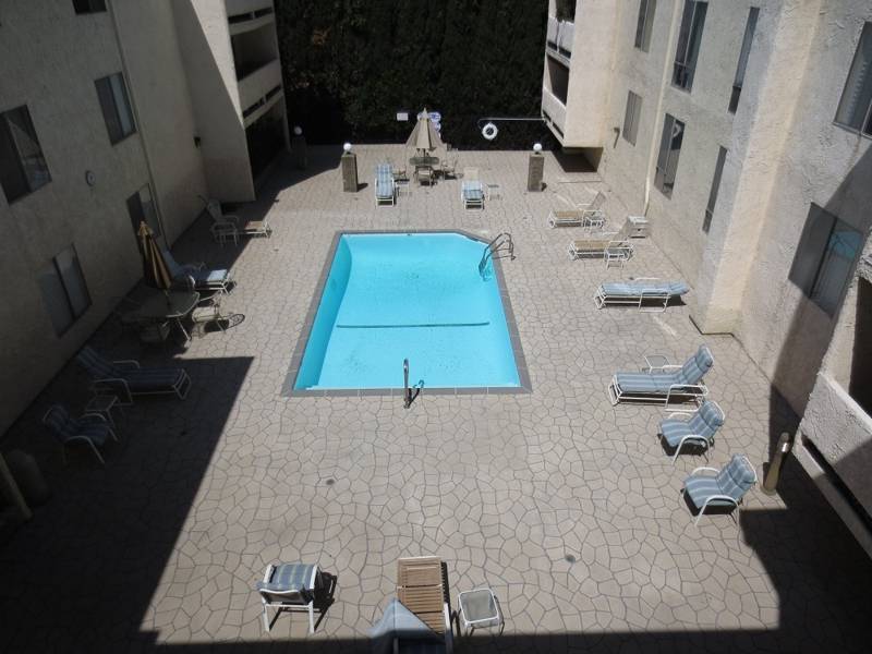 Affordable Pasadena CA Condos Allen Square 125 N Allen