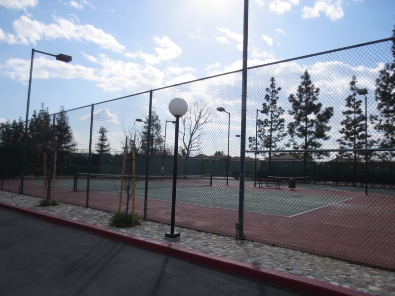 Crystal Canyon Condos in Azusa 91702